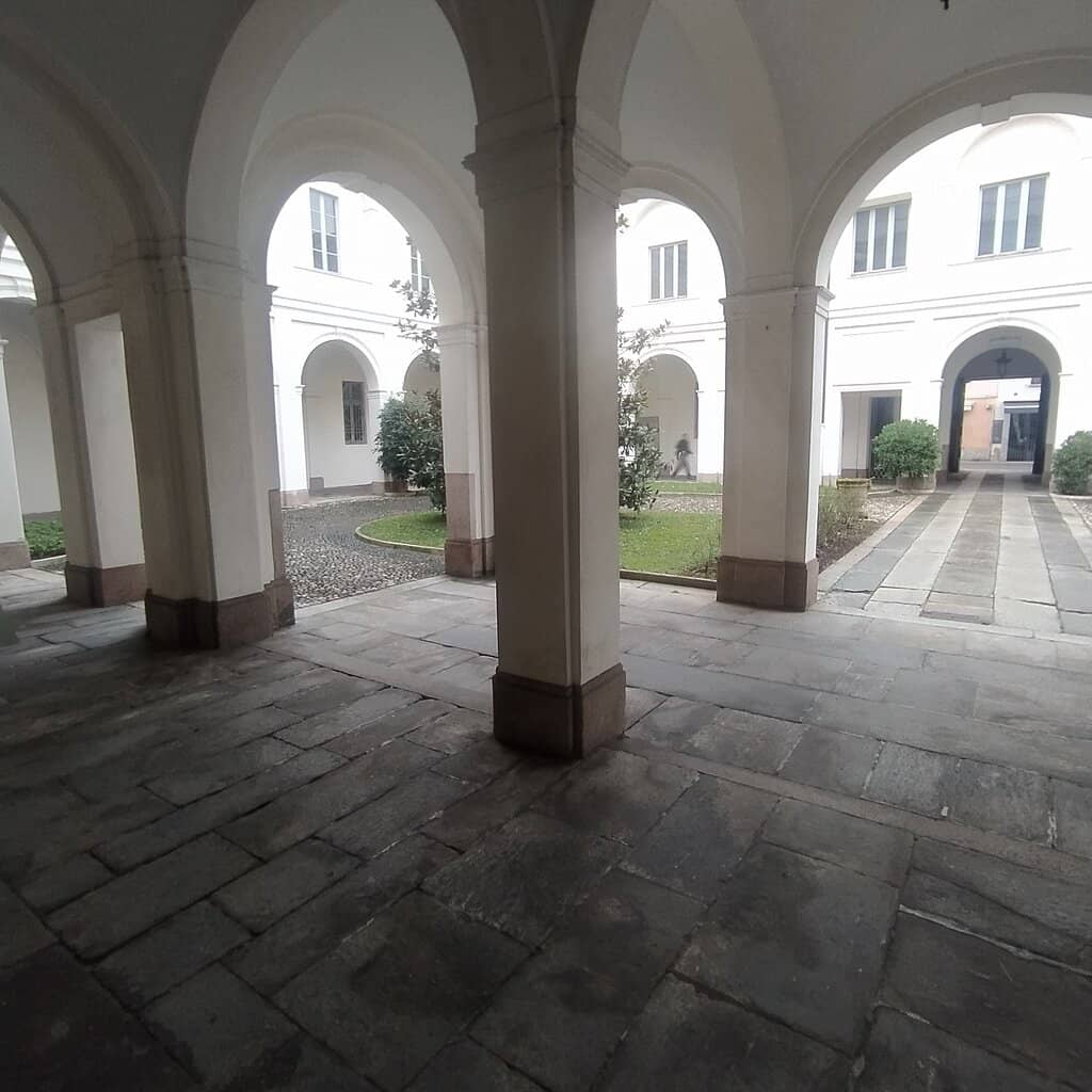 Courtyard Porticoes