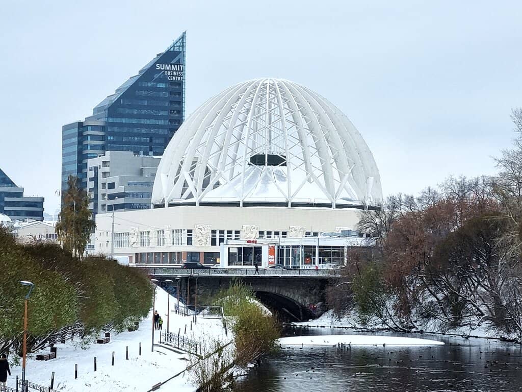 Spectacular Acrobatics