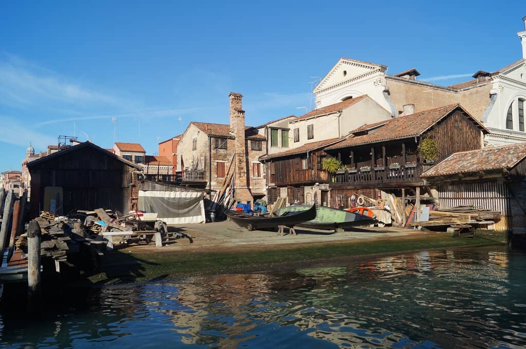 Gondola Construction