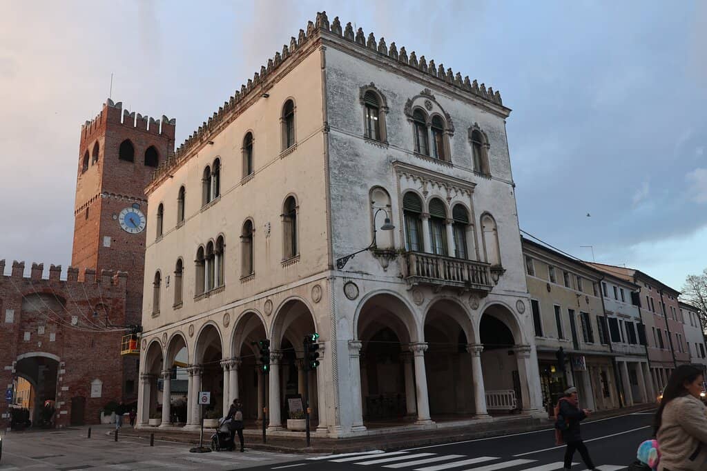 Palazzo della Loggia