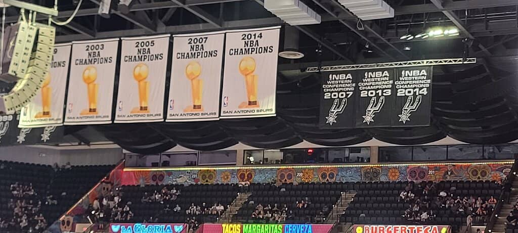San Antonio Spurs Games