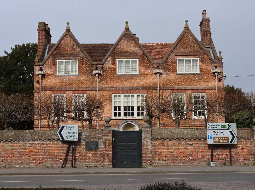 Passionate Volunteer Guides