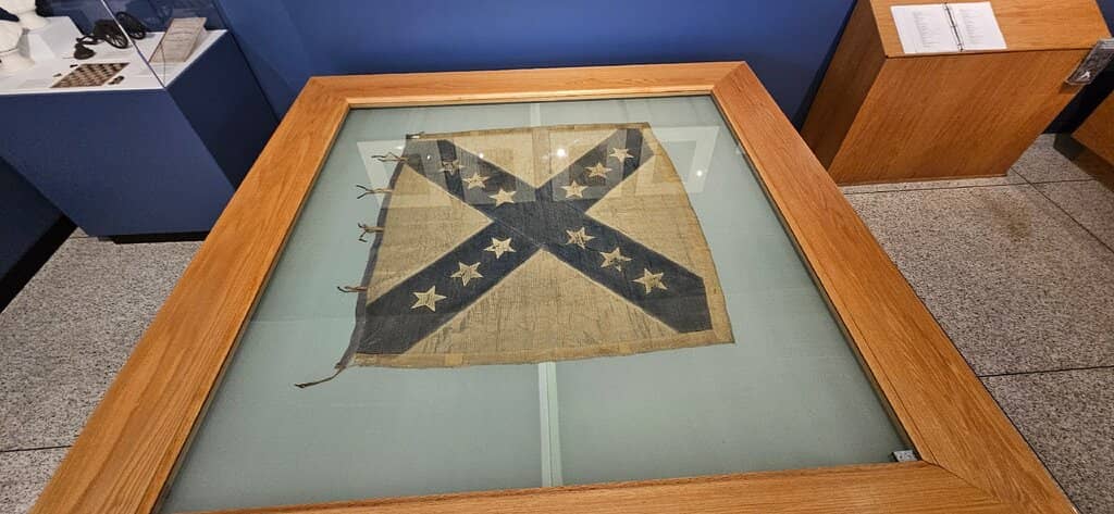 Dinosaur & Animal Exhibits