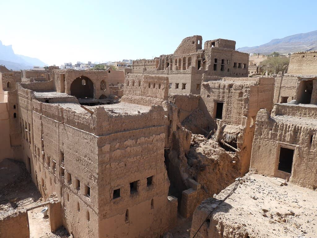 Crumbling Ruins