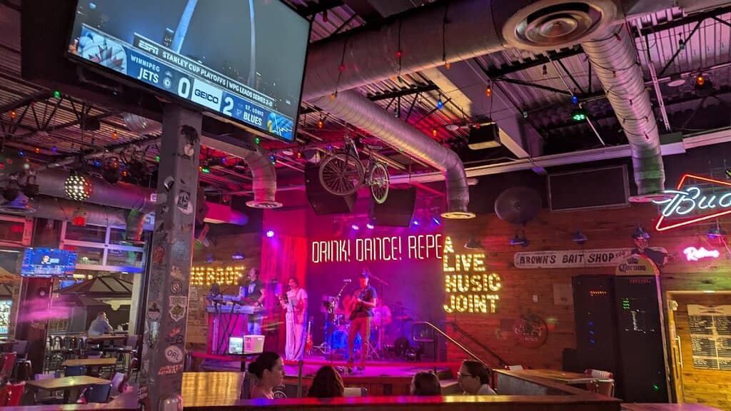 Icon Park Atmosphere