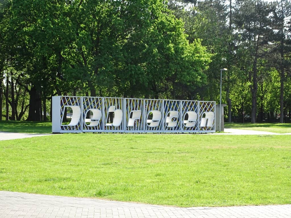 The Roar of the Crowd