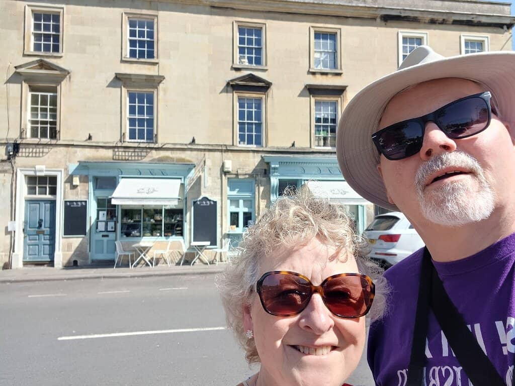 Spacious & Comfortable Seating