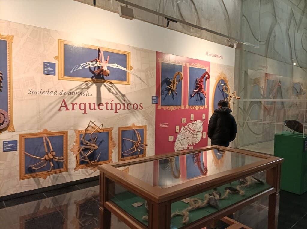 Unique Paper Creations