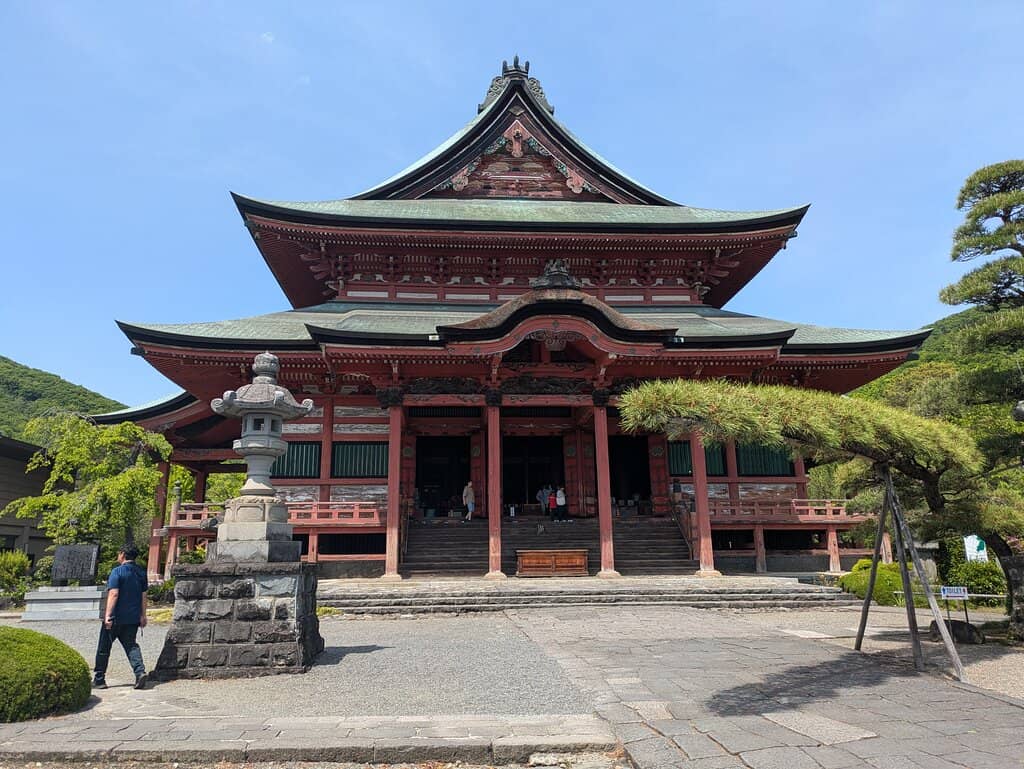 Vertical photo