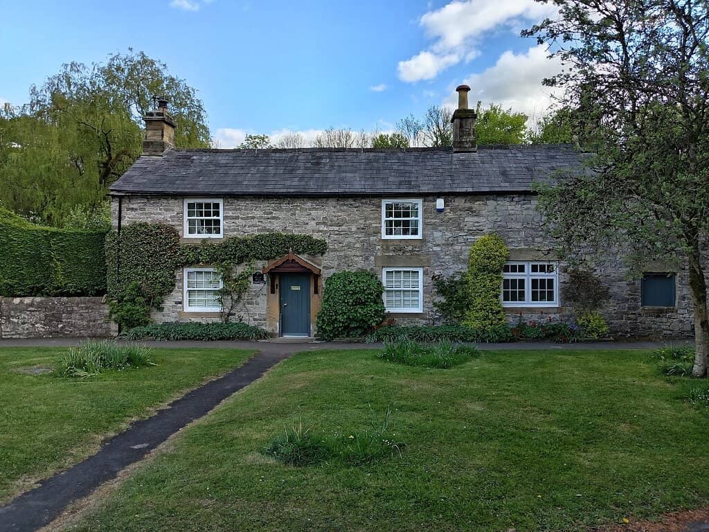 The Iconic Old Bridge