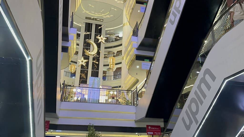 Pedestrian Promenade