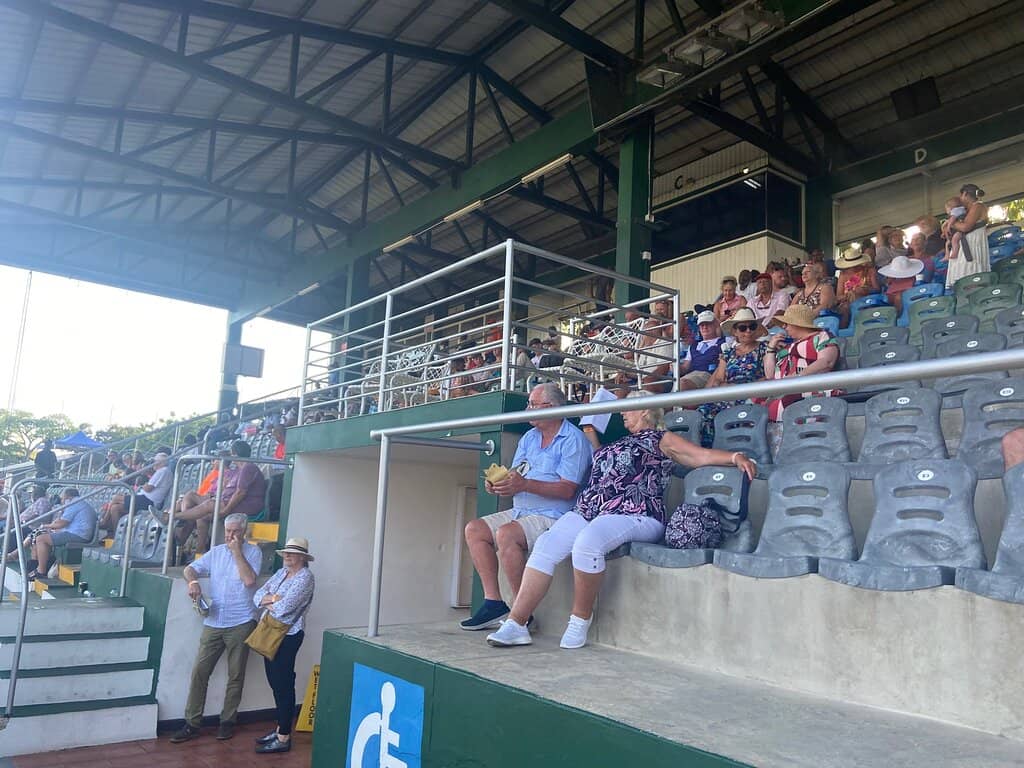 Thoroughbred Horse Racing