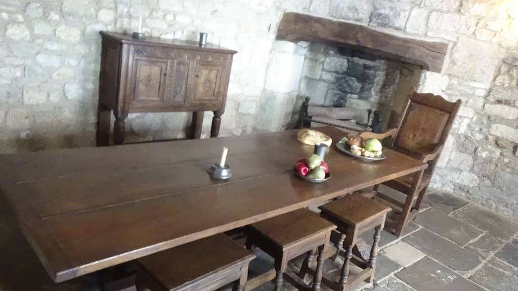 Panoramic Valley Views