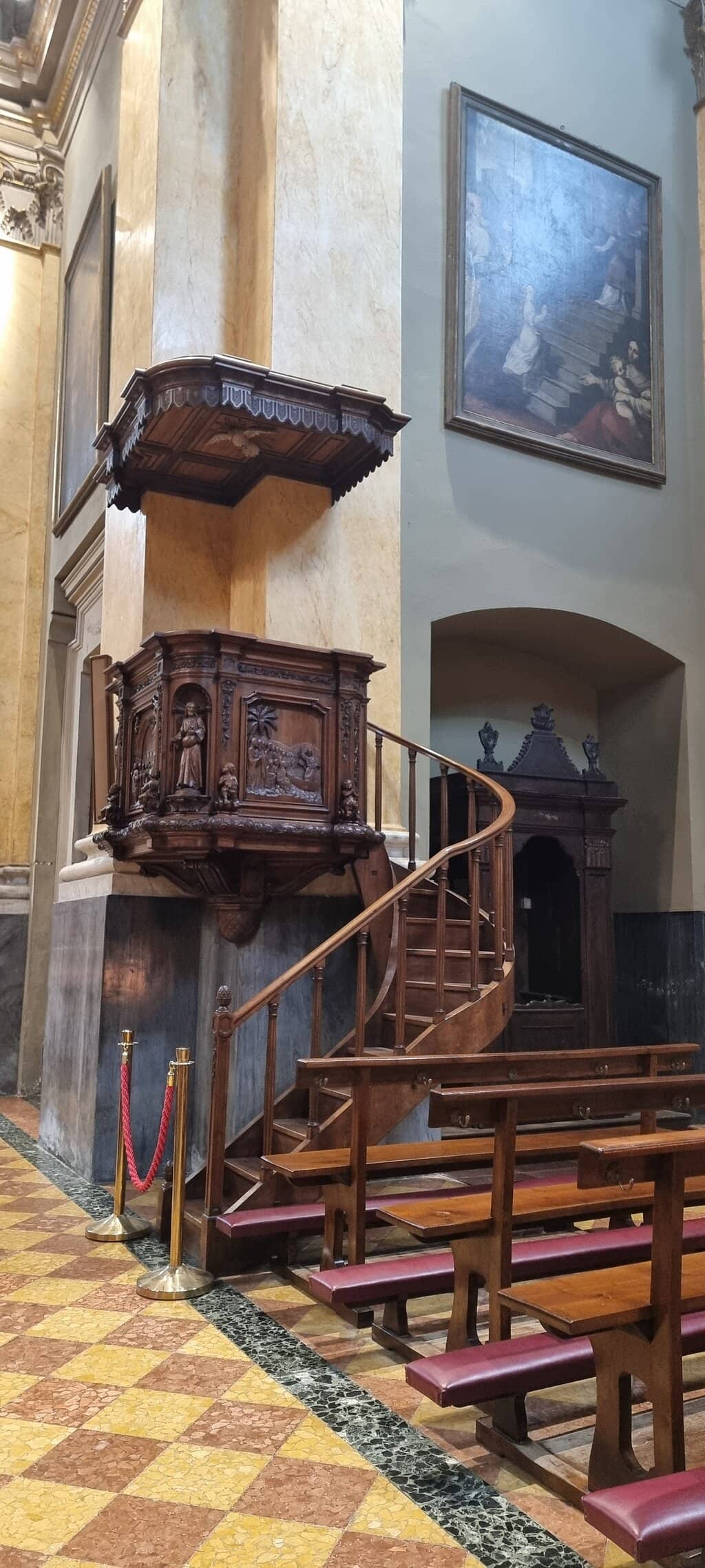 Charming 11 AM Mass