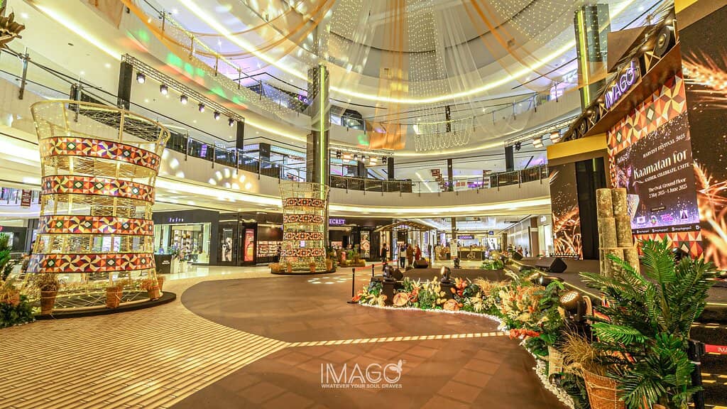 Diverse Retail Therapy