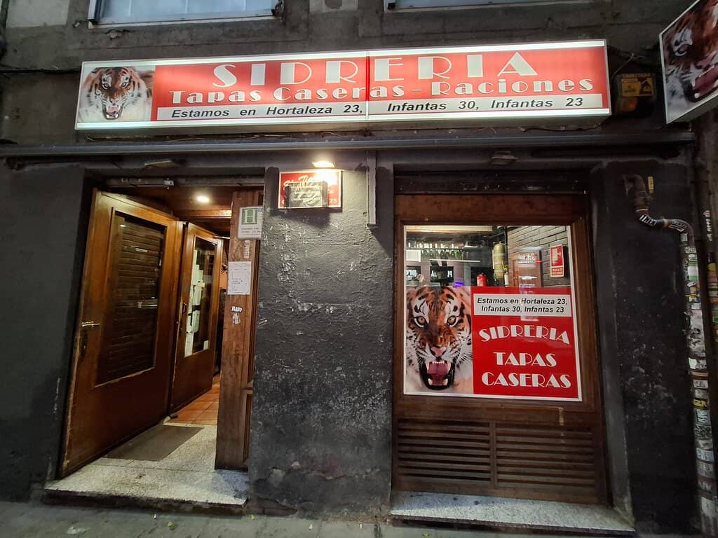 Affordable Drinks & Food Combo