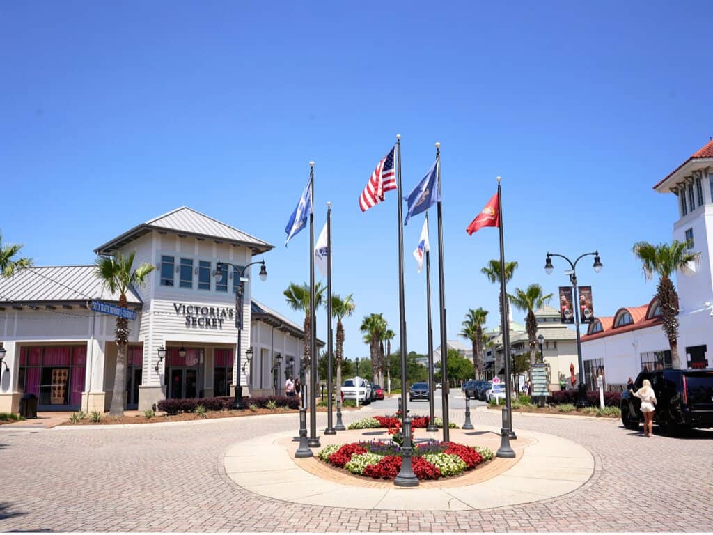 AMC Destin Commons 14