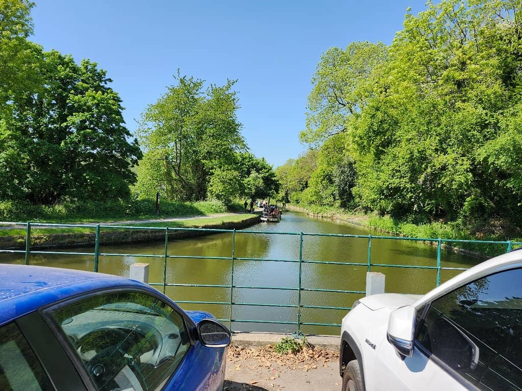 Kennet and Avon Canal Path