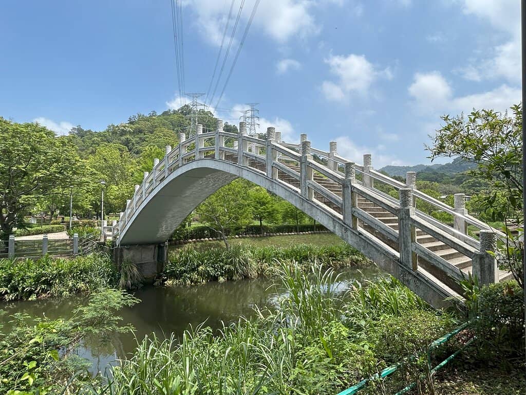 Chiang Kai-shek Statues