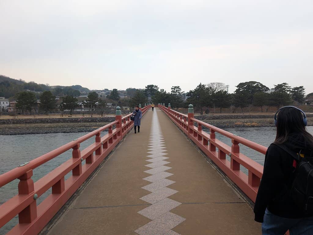 Uji Riverbanks