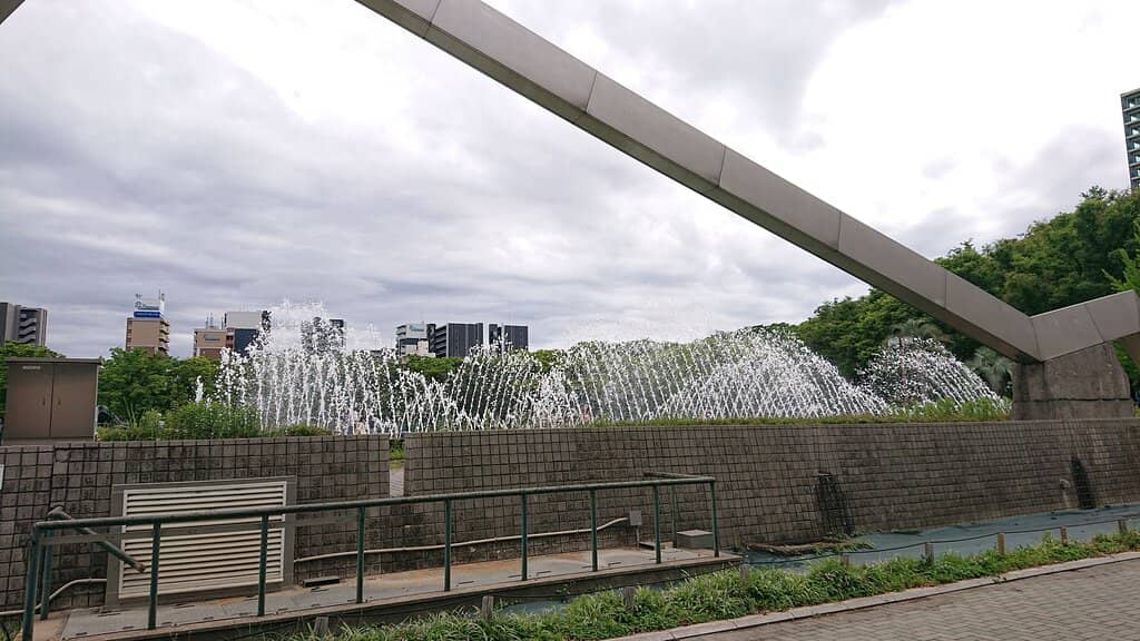 Modern Sculptures & Fountains