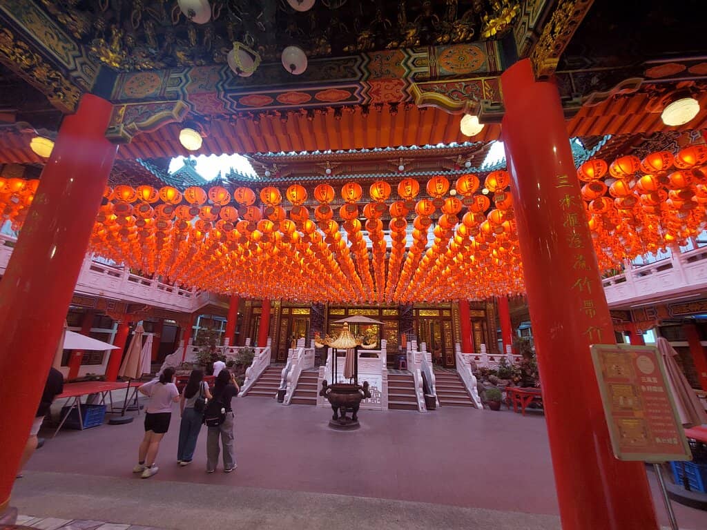 Sea of Red Lanterns