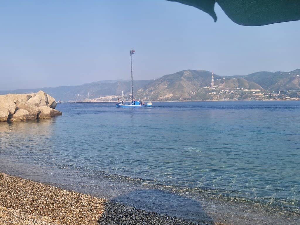 Panoramic Strait Views