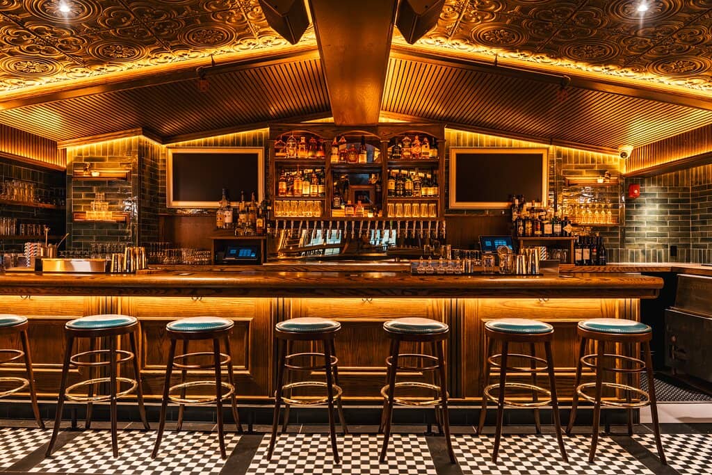 Sea Views and Outdoor Seating