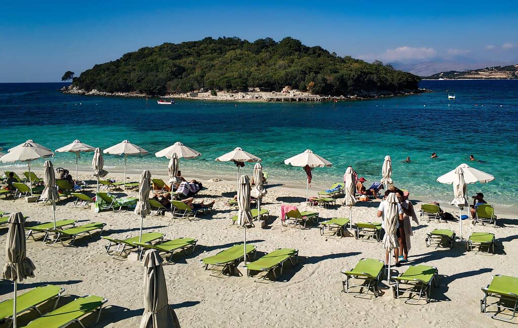 Pema e Thate Beach