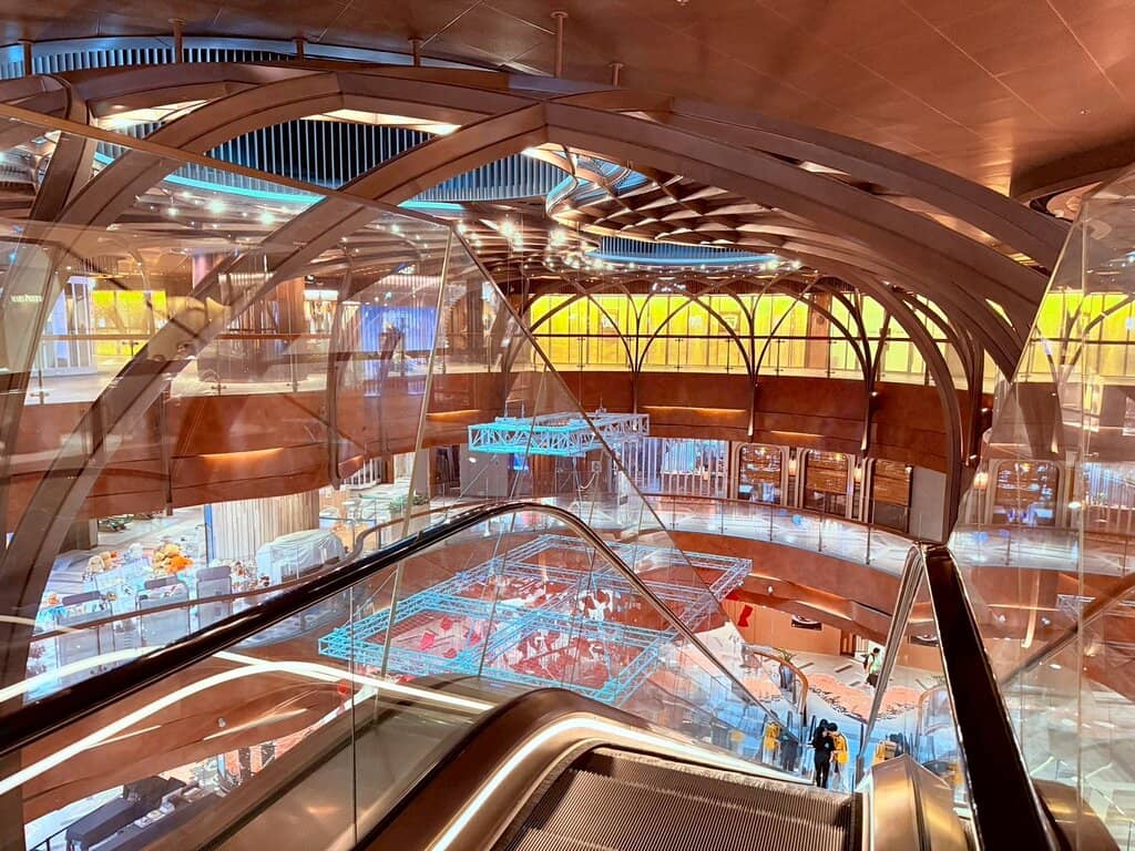 Art Exhibitions & Installations