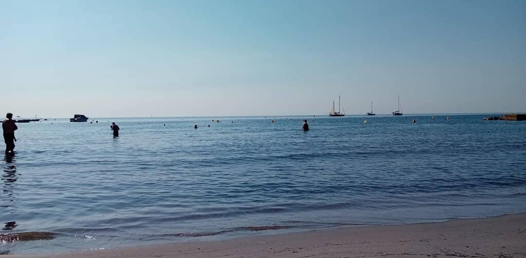 Secluded Pebble Cove