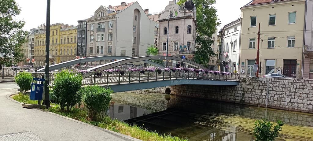 The Iconic Bridge