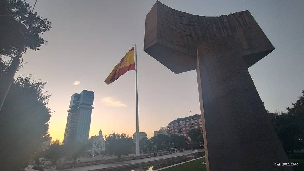 Fountains and Spanish Flag