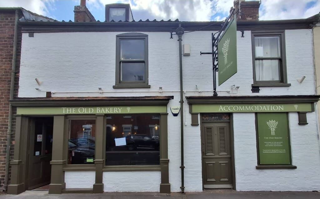 Inviting Conservatory Ambiance