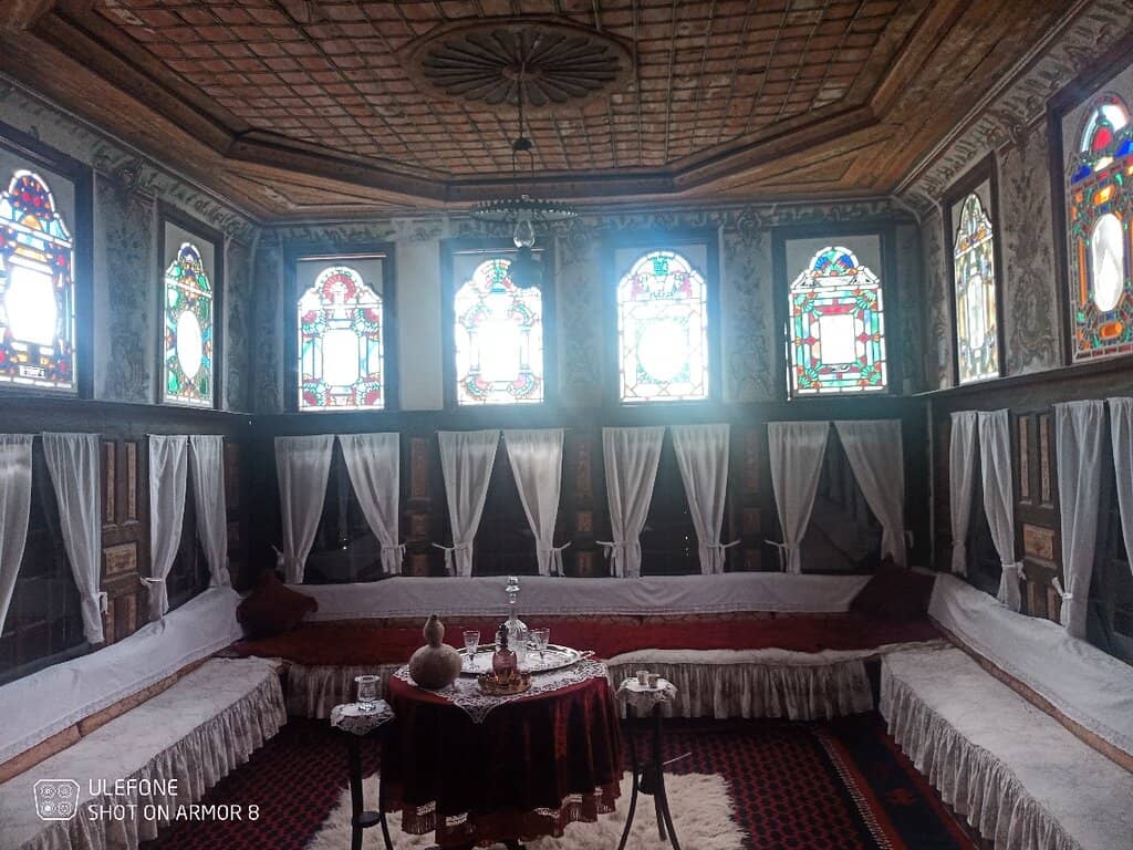 Exquisite Wall Paintings