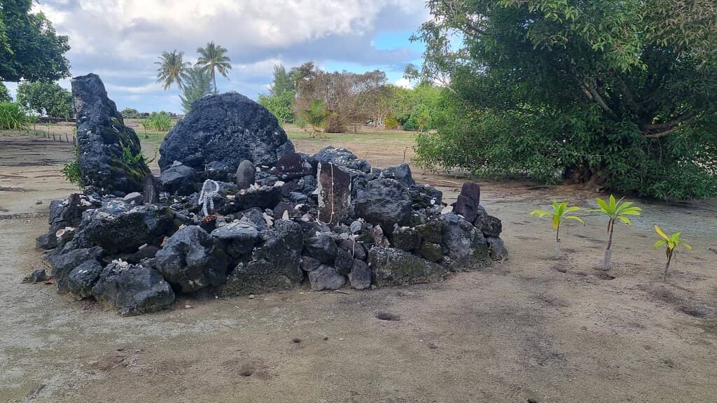 Faaroa River Kayaking