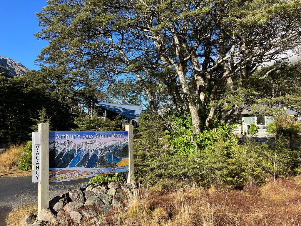Avalanche Peak Track