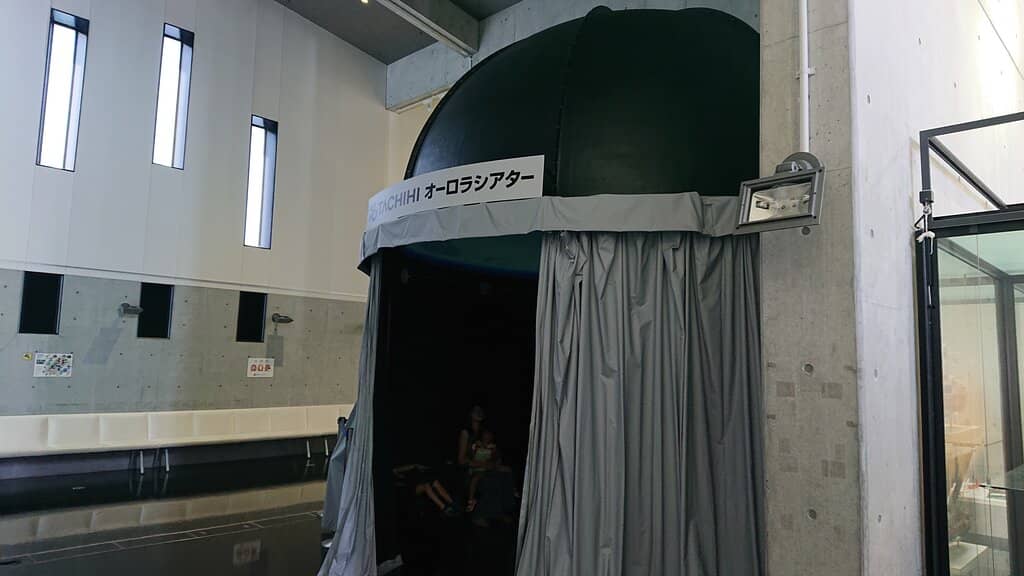 Expedition Vehicles & Tools