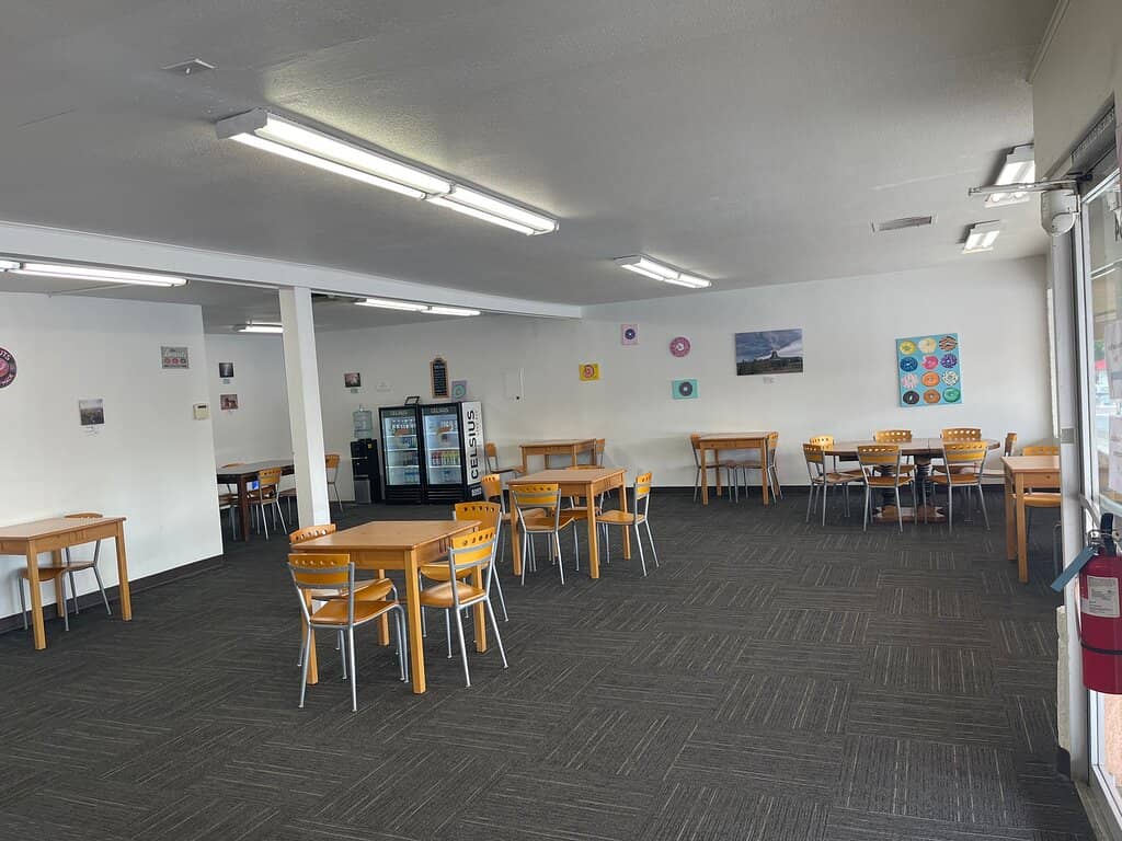 Friendly Service & Cozy Vibe