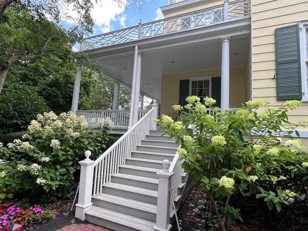 Public Tours & Events