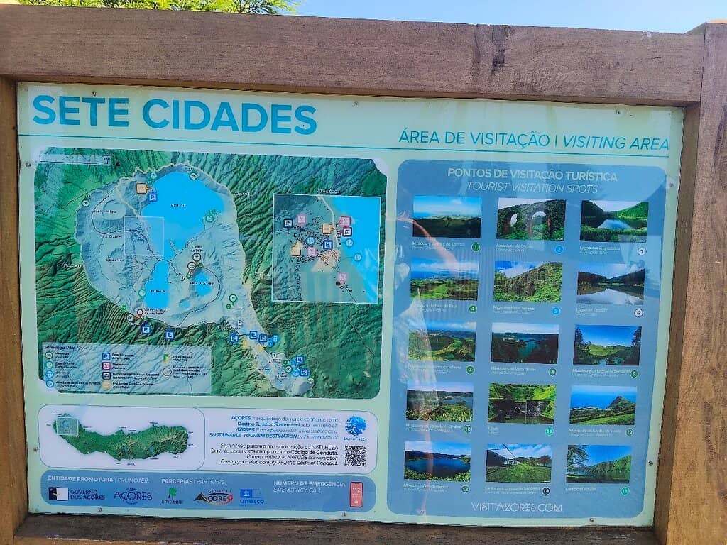 Lagoa Verde & Lagoa Azul