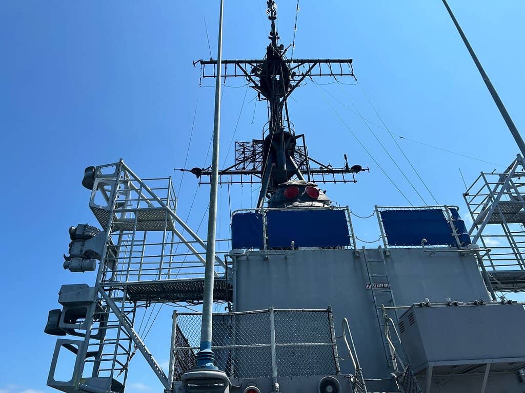 Ship's Scale and Artistry