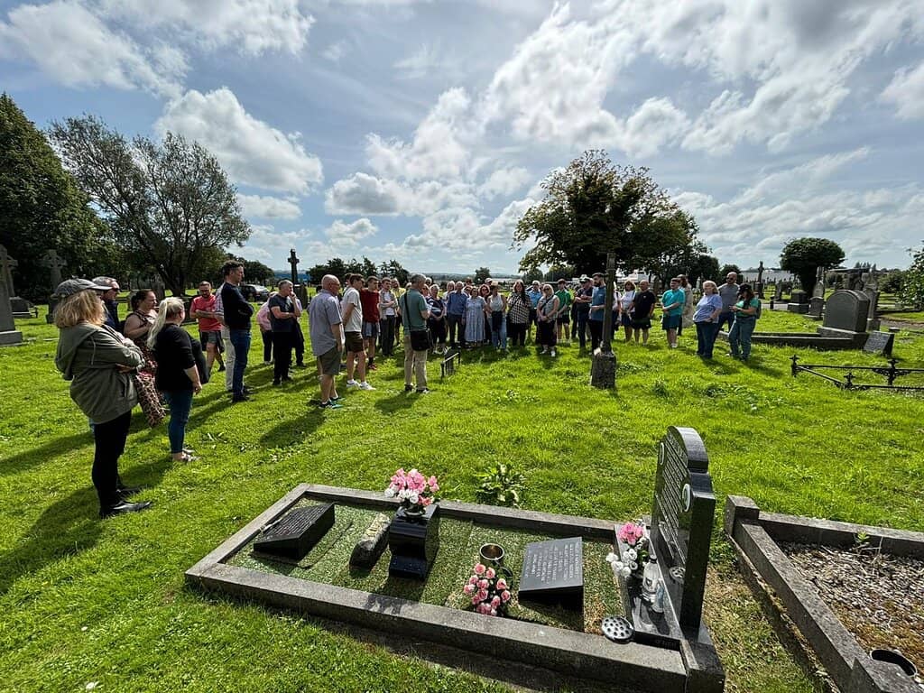 Final Resting Place of Frank Carson