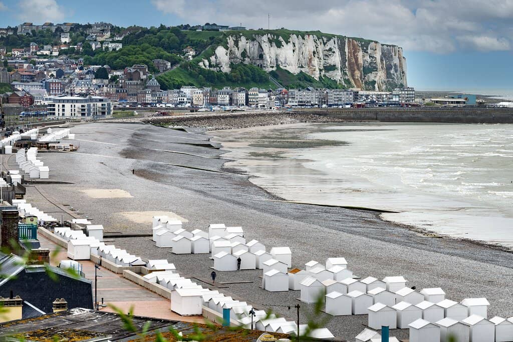 Pebble Beach & Cabanas