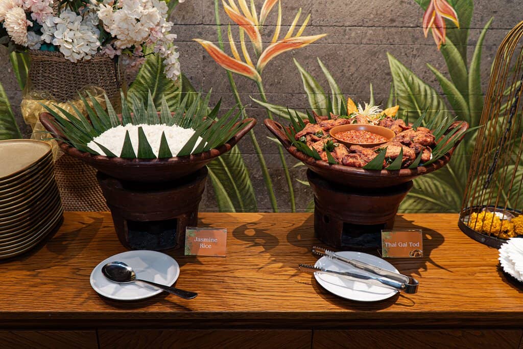 Authentic Thai Flavors & Ambiance