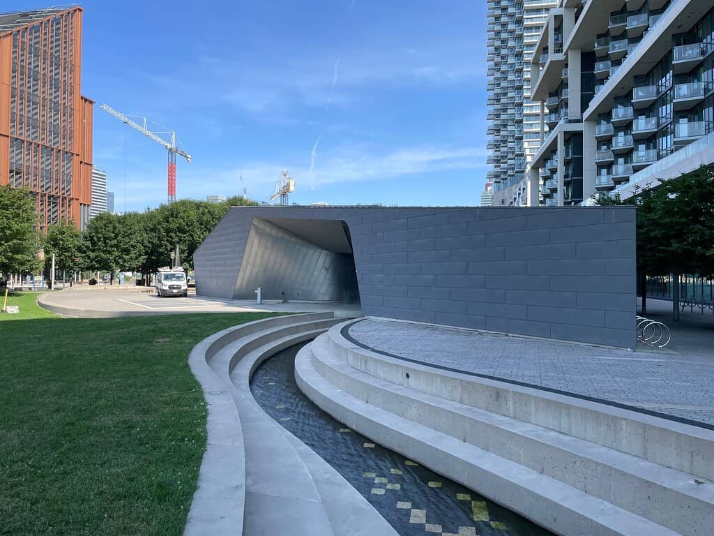 Vertical photo