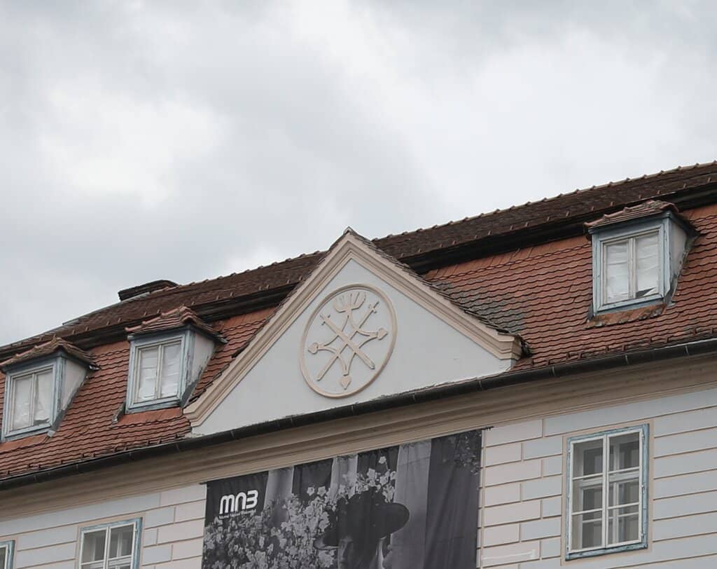 Bon-gwan and State Halls