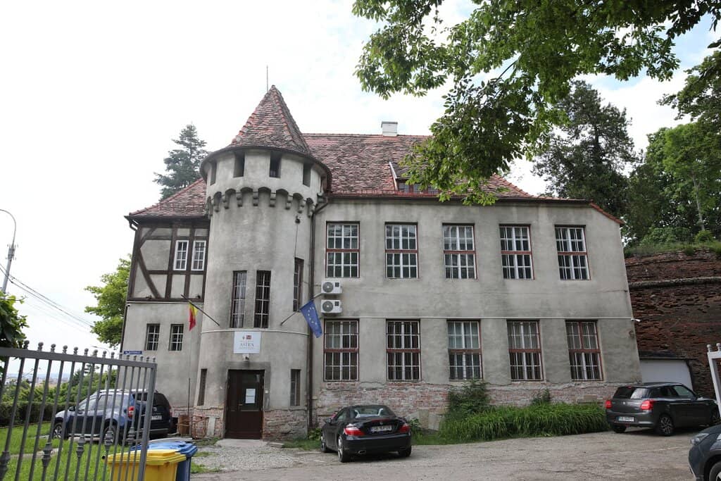Nearby Parks