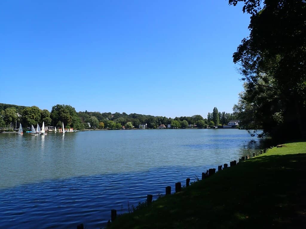 Lakeside Promenade