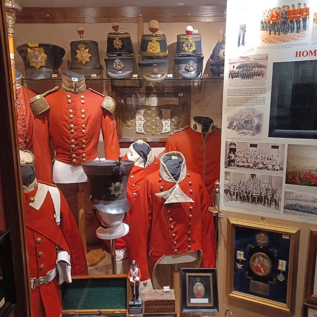 Expert Volunteer Guides